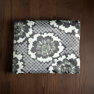 Sherpa Blanket - On the Dot (Green/Dark Blue)