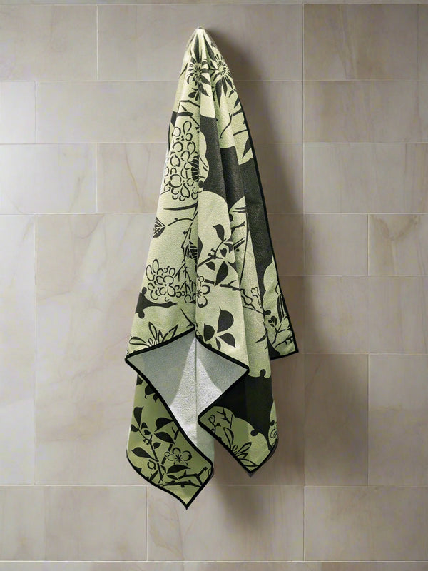 Vista Towel - Green/Black