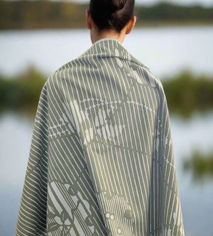 Breeze Towel - Green/White