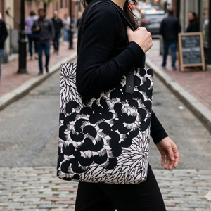 Spiral City Tote - Black/White
